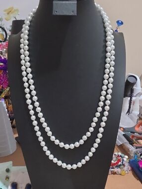 Classic White Pearl Single Strand Necklace - Unbranded